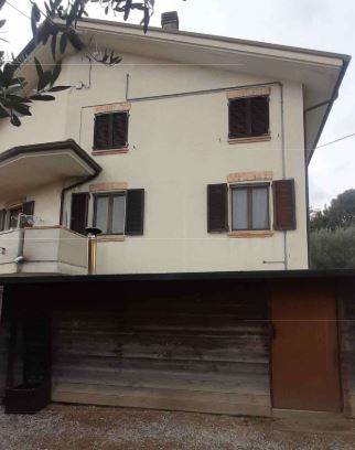 Documento con foto (< 1 Mb)