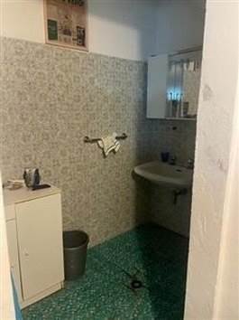 BAGNO-GARAGE