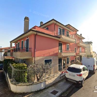 APPARTAMENTO AL PIANO SECONDO CON SOTTOTETTO E GARAGE A PORTO SANT'ELPIDIO