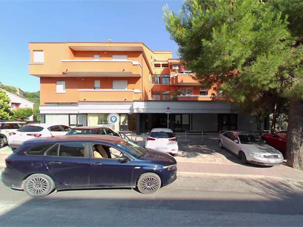 APPARTAMENTO AL PIANO PRIMO CON AGARAGE A MORROVALLE