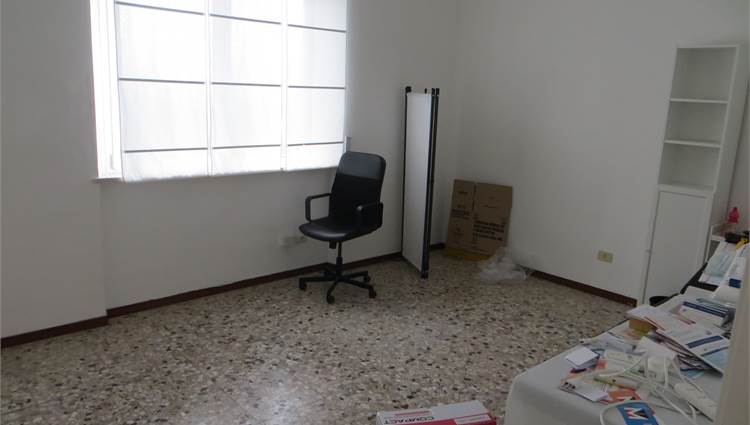 locale commerciale app.to 1