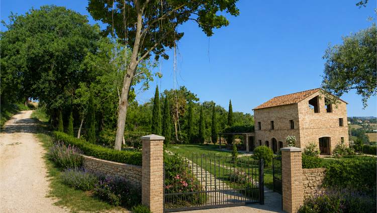 proiezioni ingresso villa