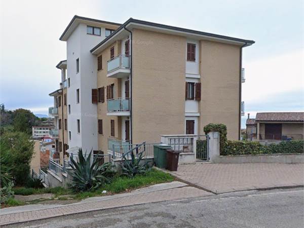APPARTAMENTO 120 MQ CON GARAGE A PORTO SANT'ELPIDIO (FM)