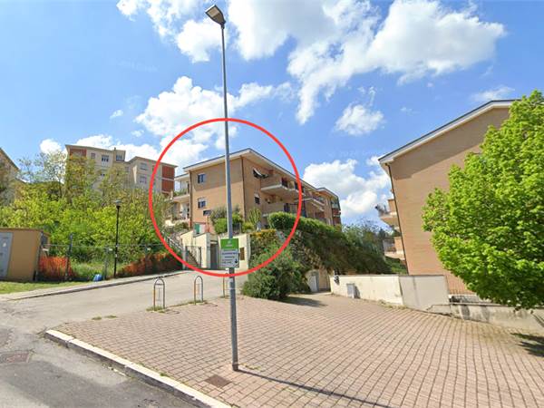 APPARTAMENTO 134 MQ CON GARAGE E GIARDINO A MACERATA (MC)
