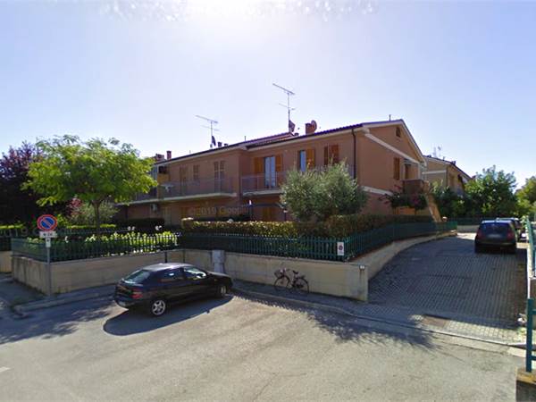 APPARTAMENTO 119 MQ A PORTO SAN GIORGIO (FM) CON DOPPIA CORTE E CANTINA
